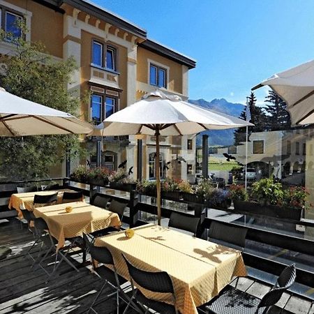 Hotel Arturo Celerina/Schlarigna ภายนอก รูปภาพ